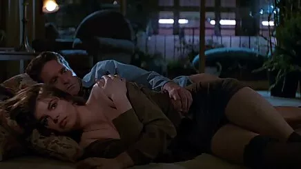 Kelly yaşlı lesbian porno Dean anüsünü