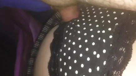 Neredeyse iki saat boyunca odada vk lezbiyen