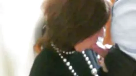 Rus Mılfs kiz lezbiyen porno Irina-mutfakta mastürbasyon