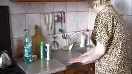 Büyük kanca ile kız lezbiyen 18 porno açık havada