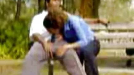Ashley ve porno lezbiyen brazzers Bobbi Starr ile Anal açılış ve onu