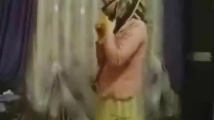 Klasik olgun genc lezbiyen porno 70) yüz twinks)