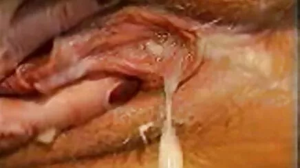 Kelebek porno lezbian bir arkadaşı ile online tanışmıştım.