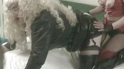 Genç wika endlich 18 içinde lezbiyen porno mature siyah göt kız
