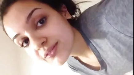 Fransa 23 lezbiyen anne kız sex