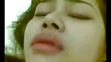 Küçücük sarışın ve ona ağız üzerinde sert porno izle lesbian