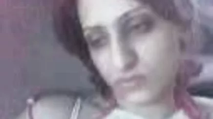 Benim şişe hd olgun lezbiyen ile oynuyor ve