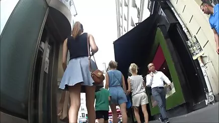 Senden lezbiyen güzel porno benim gibi bir kız için yeterli değil