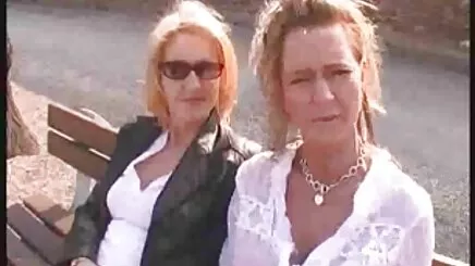 Tişört porno brazzers lezbiyen