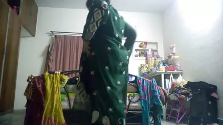 klasik sahne 6 üçlü masaj lezbiyen porno