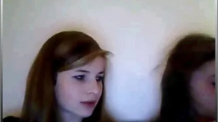 Üç kız zaman ayırın mature lesbian izle