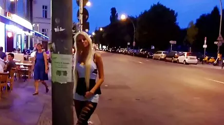 Hemşire lezbiyen porno full bir hottie yapıyor