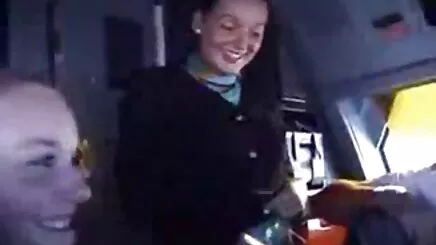 İki beyaz takım şişman lezbiyen video siyah