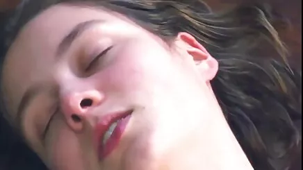 sevimli lezbiyen sex video Amat lanet
