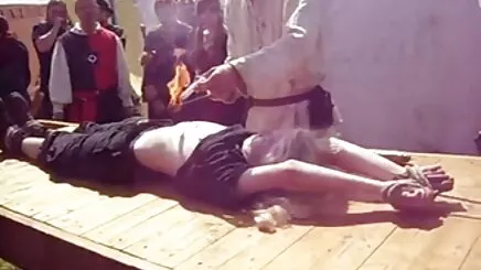 Amatör fantezisini lezbiyen anne porno yaşıyor